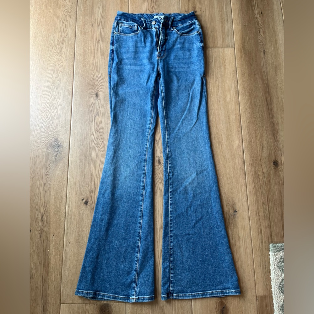 Good American Classic Blue Flared Women Jeans size 6